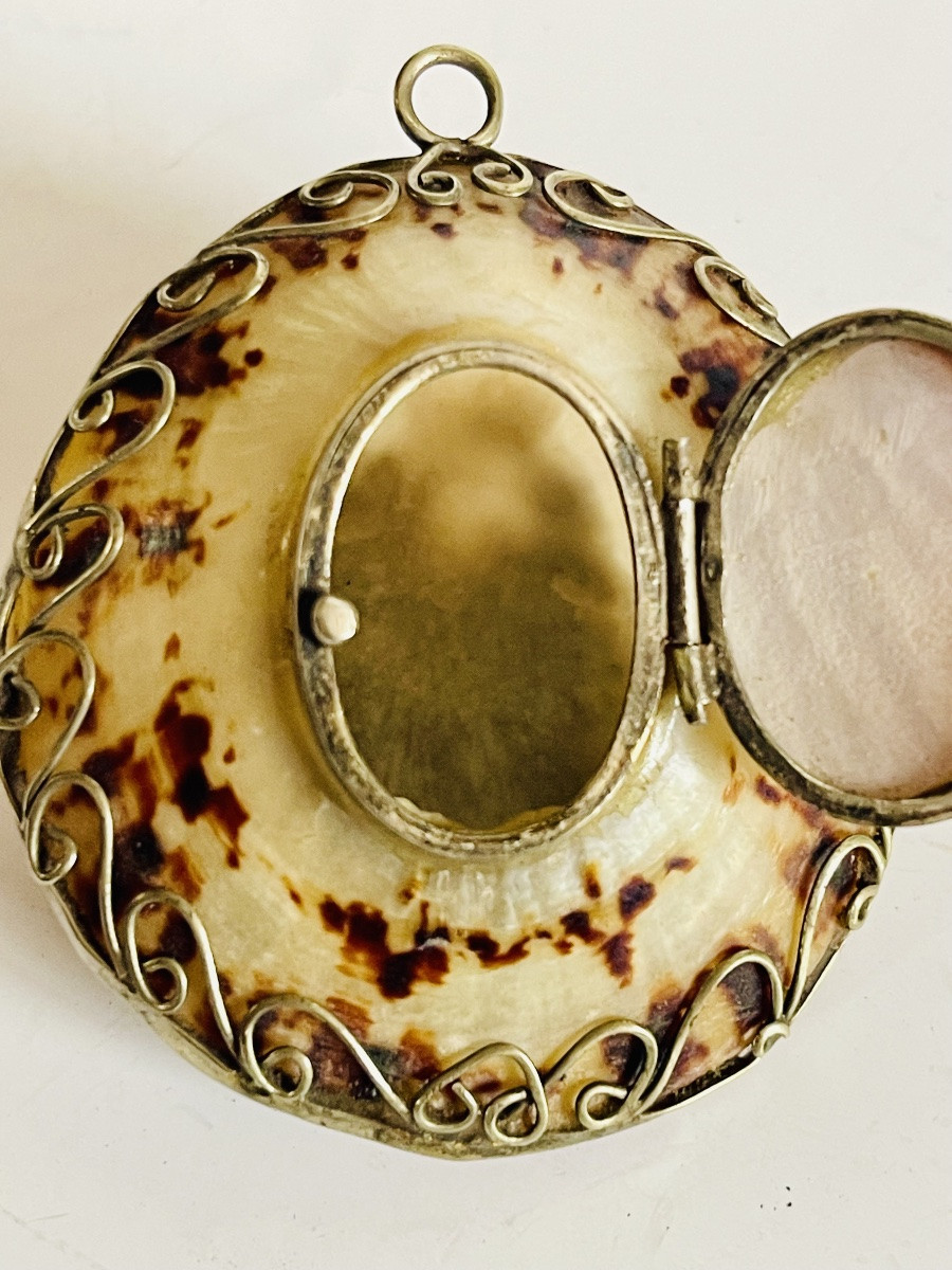 Snuffbox -photo-2